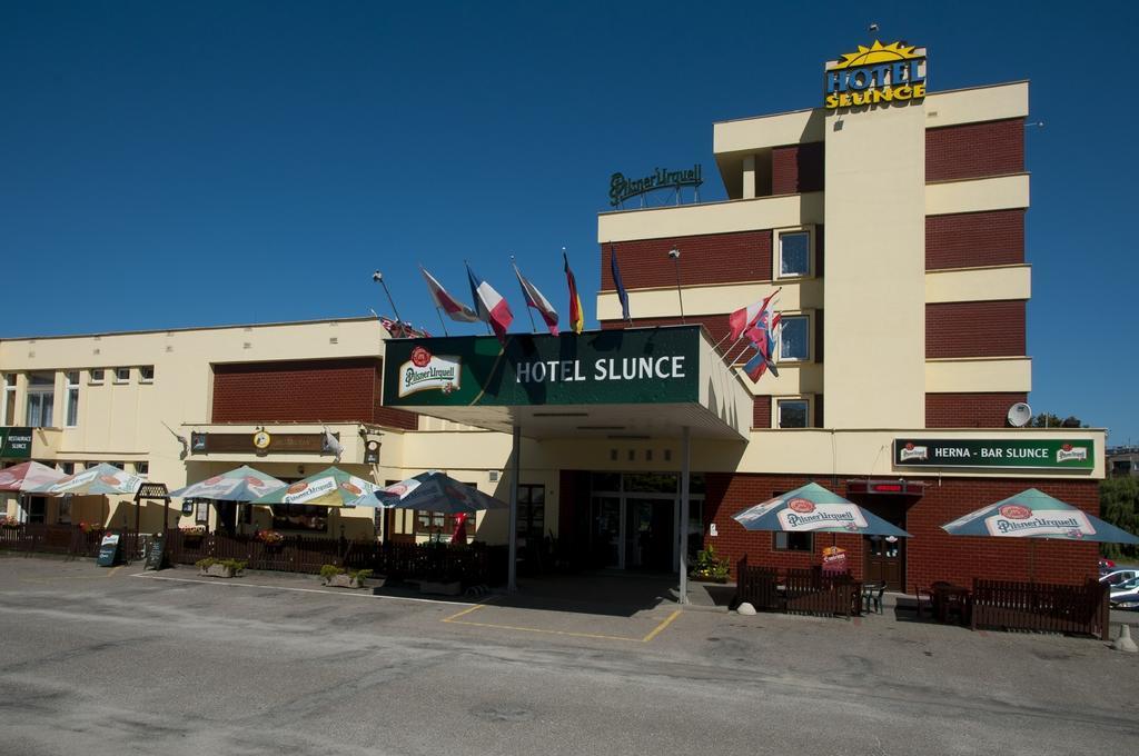 Hotel Slunce ハブリーチクーフ・ブロト エクステリア 写真